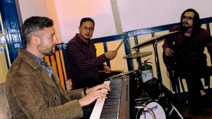 Diego Oyola, Baterista de Jazz, Manizales Colombia