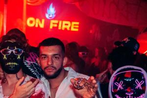 Discoteca ON FIRE - Milán